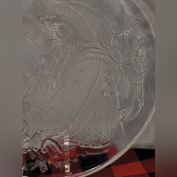 Santa Claus Noel 12.25 Inch Serving Platter by Libbey - Vintage - Picture 4 of 7